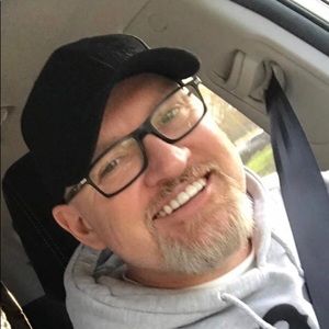 Meet your Posher, Cory